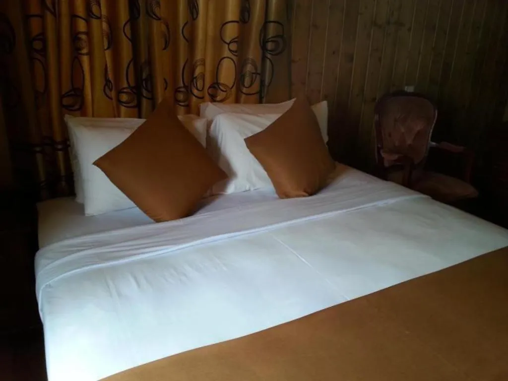 Alpine Hotel Nuwara Eliya 3*,  Srí Lanka