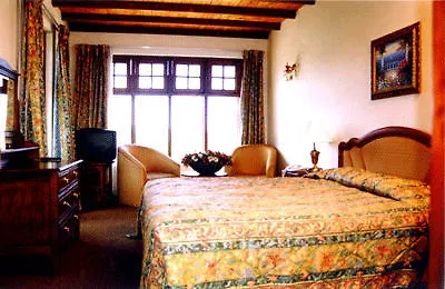 Alpine Hotel Nuwara Eliya 3*,